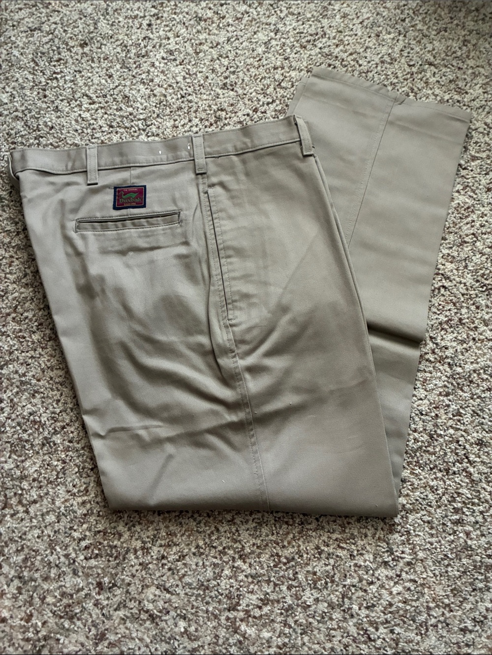 Men's Classic Khaki Chinos - Tan